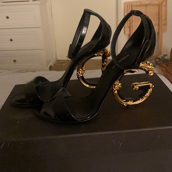 COPY - Dolce heels - Picture 1 of 4